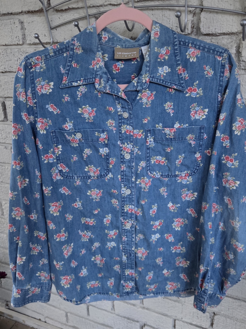 Liz Claiborne Blue Floral Denim Button-Up Garden Blouse